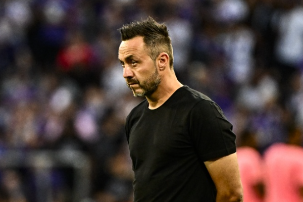 國足包機(jī)政策靈活應(yīng)對，足協(xié)將按需果斷決策