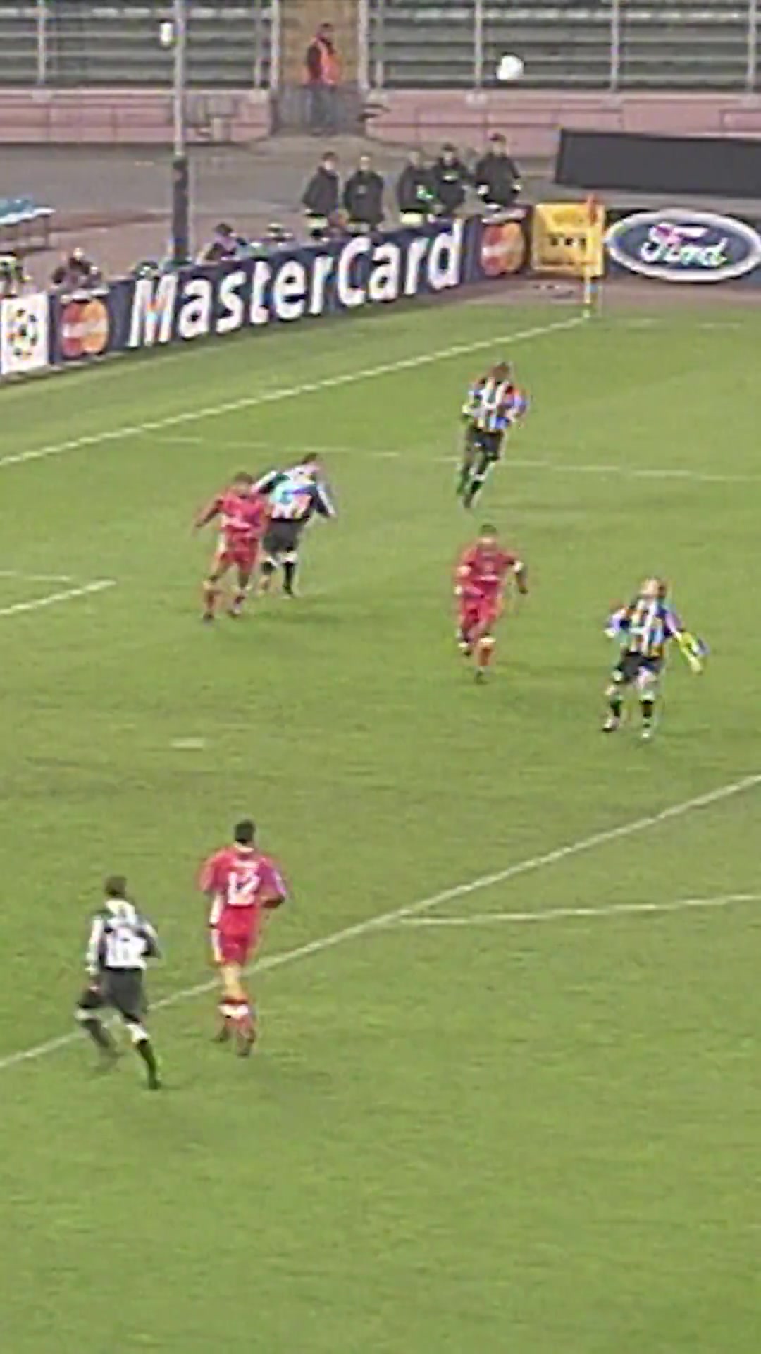 尤文球迷還記得圖多爾的這粒進球嗎