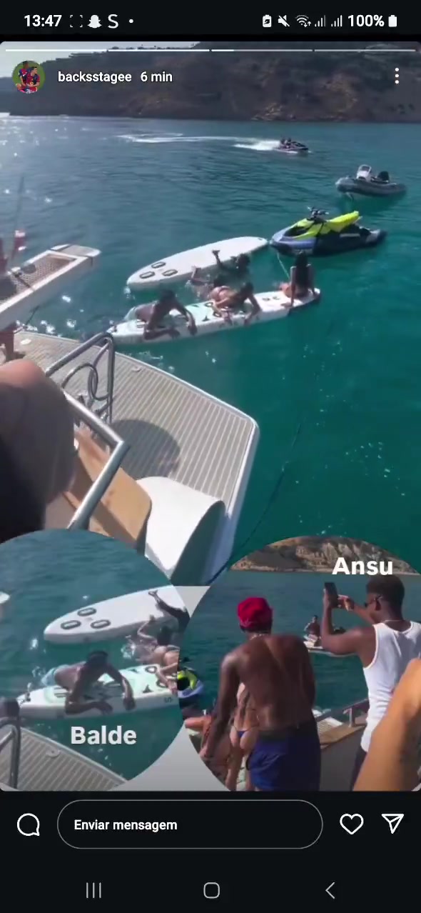 巴爾德和法蒂被拍到在一艘載滿女性的游艇上