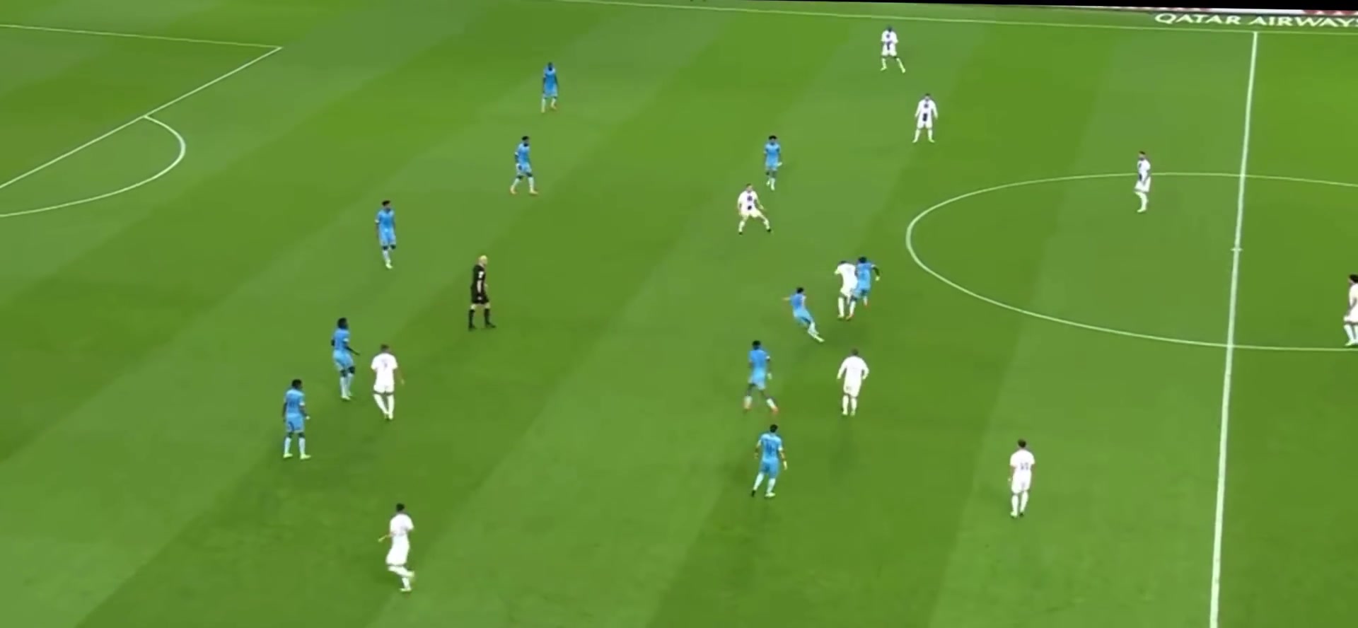 解說(shuō)要變異了名場(chǎng)面內(nèi)馬爾連過(guò)數(shù)人姆巴佩錯(cuò)失良機(jī)