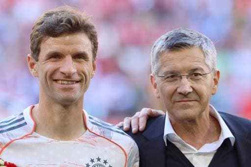 海納：我們歡迎前球員回俱樂(lè)部任職，希望穆勒退役后能回來(lái)