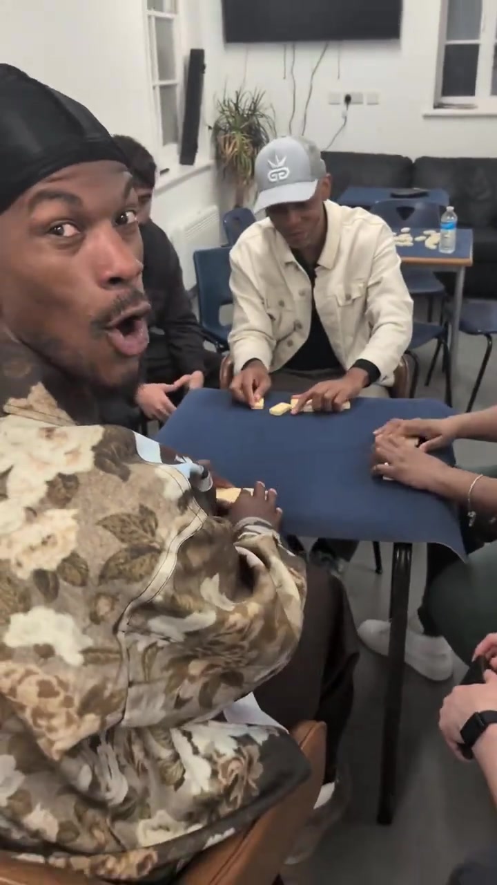 NBA賭圣巴特勒這休賽期是天天泡在牌桌上啊