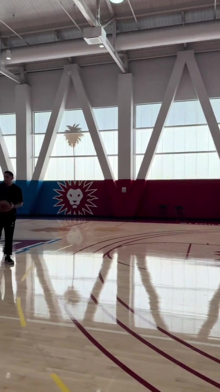 崔永熙更新動態(tài)傷后第一次球場訓練ACL斷裂后第171天