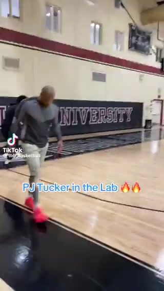 訓練三分彈無虛發(fā)塔克下賽季要幫助誰爭冠呢