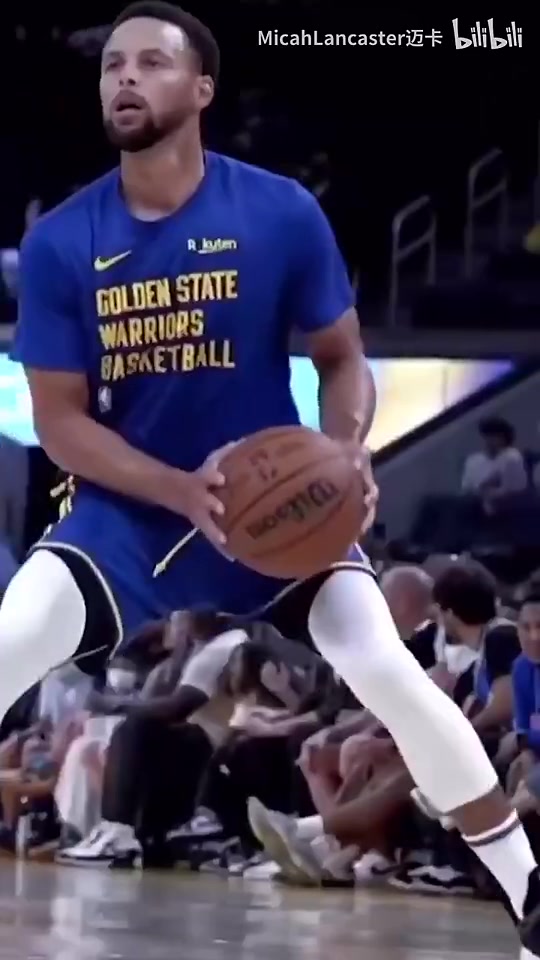 歷史三分王的秘密庫里瞬息之間調(diào)整投籃手型