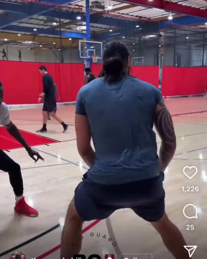 海王開練中投三分還挺絲滑新賽季要跟申京搶位置