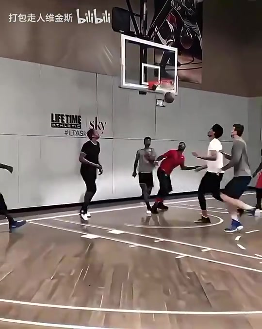 37歲KD單打依舊犀利你覺得他能幫助火箭成為爭冠球隊(duì)嗎