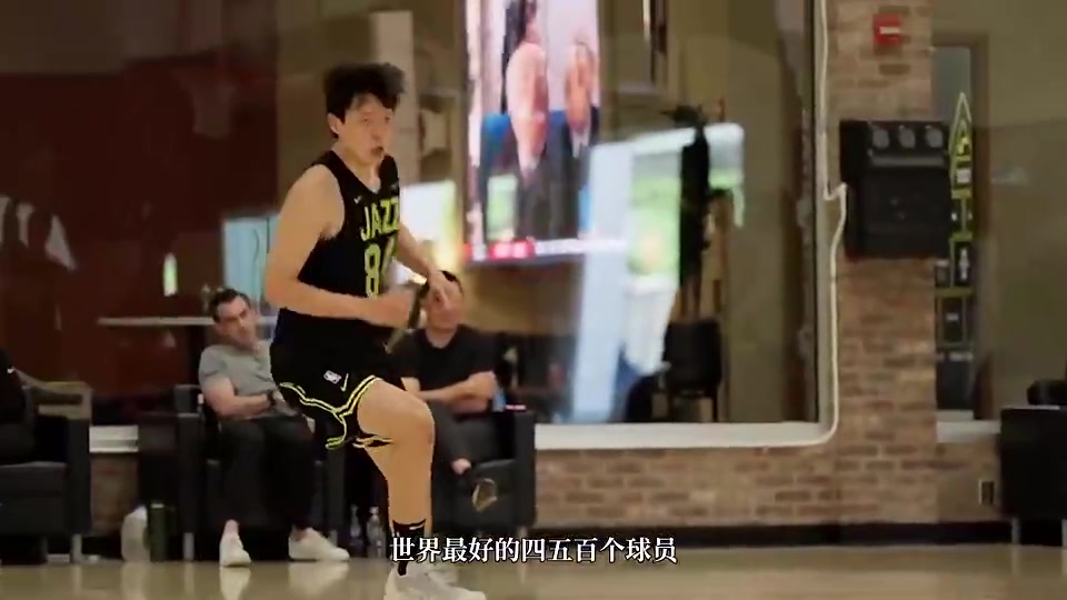 訓練師告誡楊瀚森試訓時沒有朋友可言要像姚明一樣統(tǒng)治一切