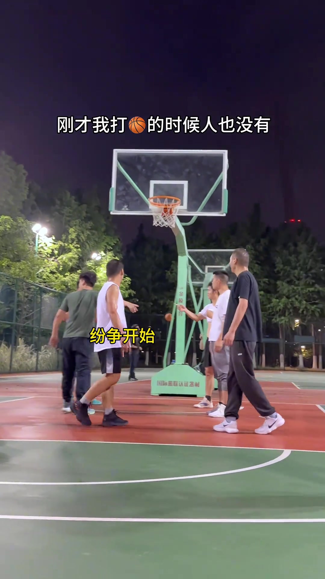 我打時沒人你一來都是人國產(chǎn)卡戴珊肘姐這就是吸引力吧