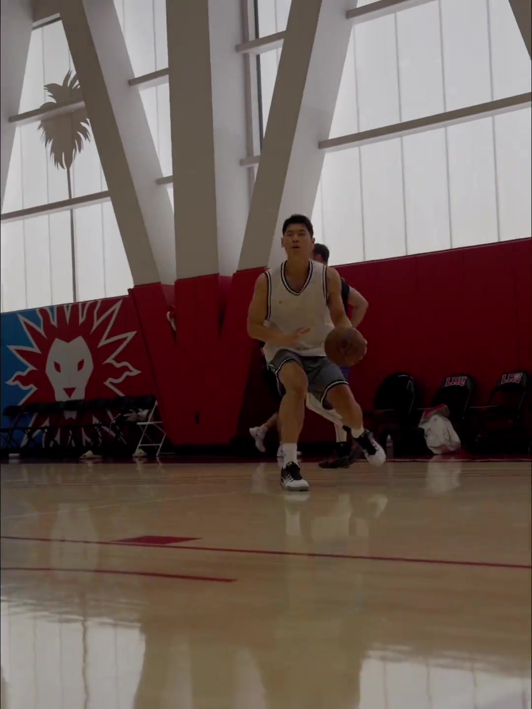 崔永熙更新訓練動態(tài)康復進度條45恢復一周六練加油