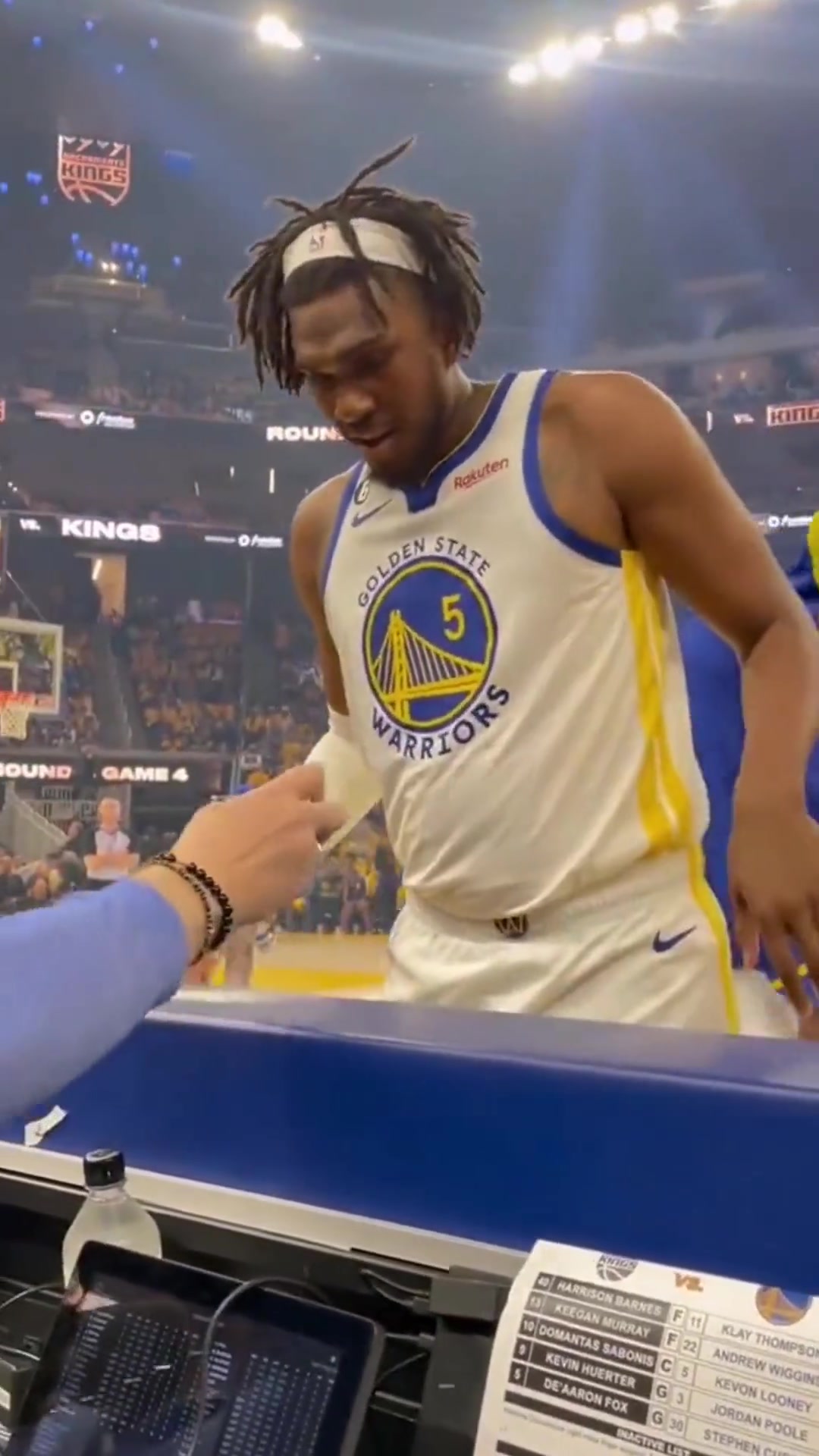 沒能終老3冠功勛盧尼結(jié)束十年勇士生涯祝福盧姥爺