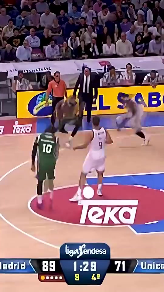 2015年16歲東契奇代表皇馬職業(yè)生涯首秀這顏值太高了吧