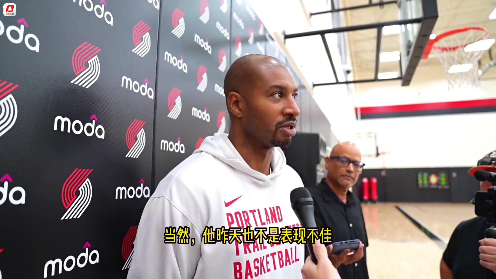 夏聯(lián)主帥楊瀚森一直在進(jìn)步他已經(jīng)適應(yīng)了比賽的節(jié)奏