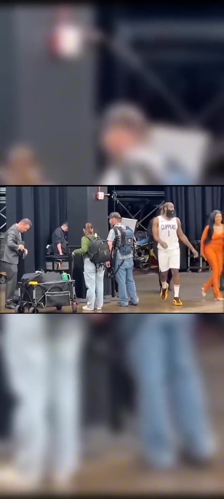 哈登此前賽后與比爾性感妻子十指緊握這下兩人可成隊友了