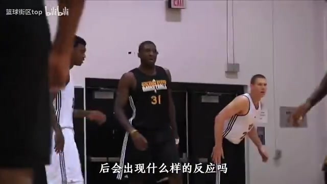 你知道當NBA球員聽到自己被裁掉后會出現(xiàn)怎樣的反應