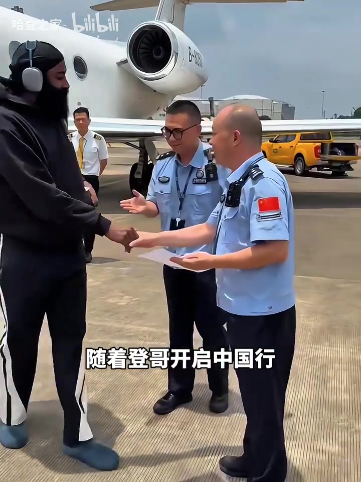 休賽期造型回歸小卡開啟非洲行活動舉辦訓(xùn)練營