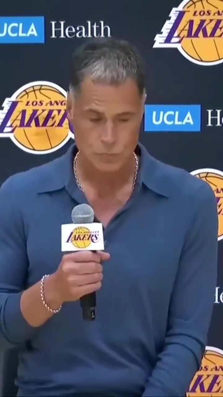 人走茶涼佩林卡我們會尊重老詹的決定如果他有機(jī)會在湖人退役會很好