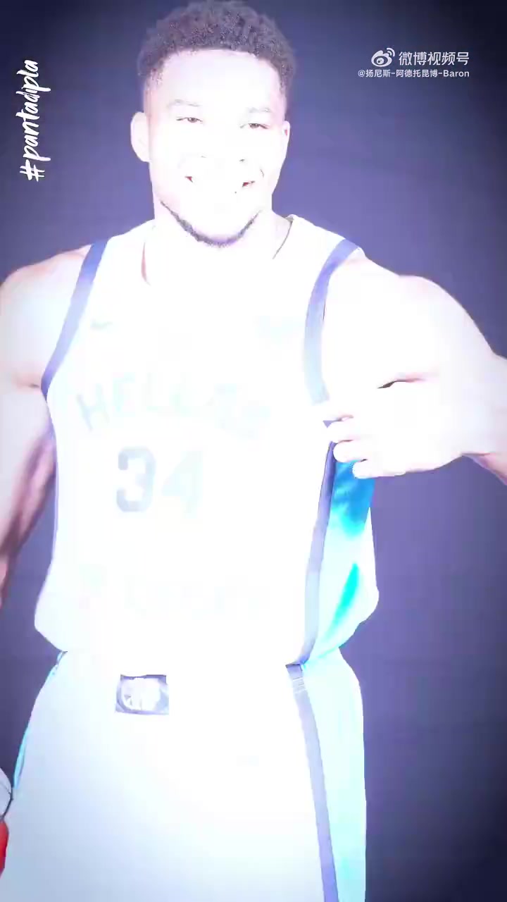 為國出戰(zhàn)字母哥身穿希臘球衣披上國旗拍攝定妝照真帥啊