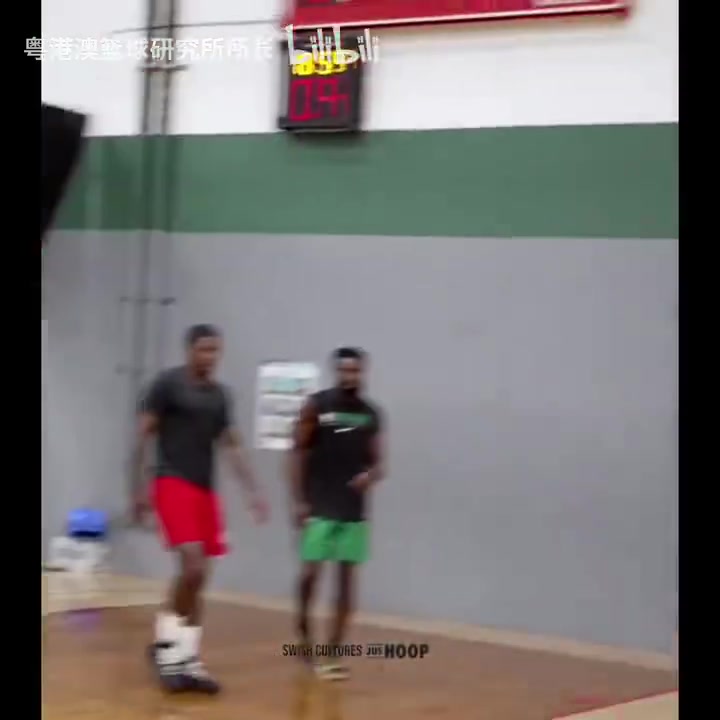 下賽季會效力哪支球隊西蒙斯休賽期訓練合集三分抬手就有