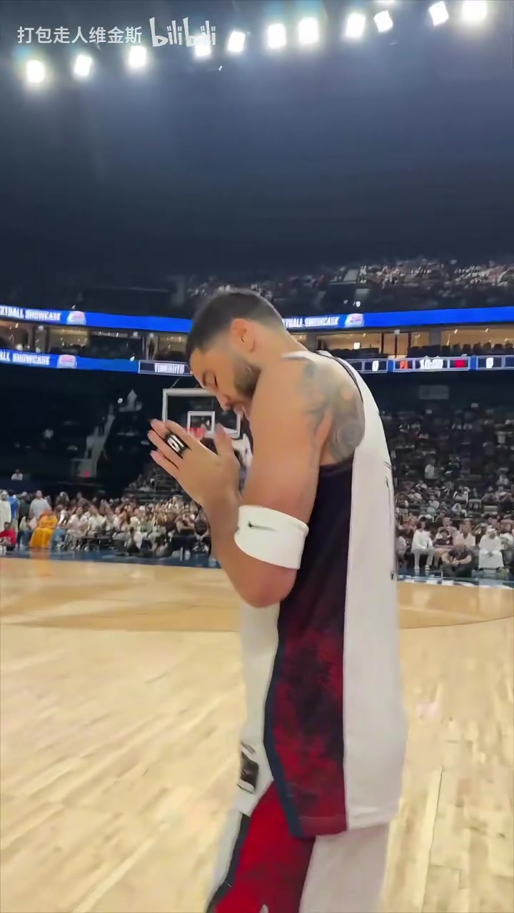 這幫人賽前花活這么多會(huì)打球嗎美國(guó)男籃誰(shuí)的專(zhuān)屬動(dòng)作最經(jīng)典