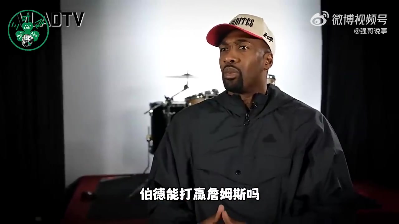 阿里納斯若單挑允許多次運(yùn)球詹姆斯是NBA歷史第一單挑手