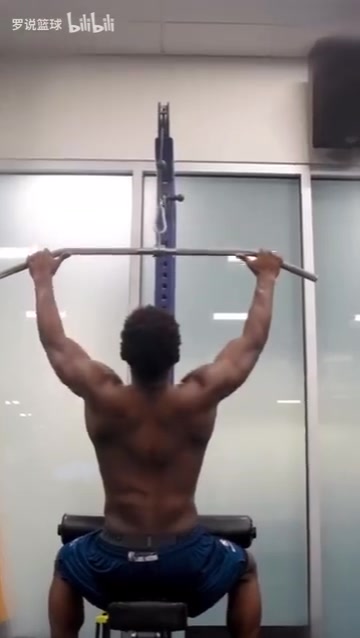 夏天沒人會比我練得更多愛德華茲休賽期訓(xùn)練合集