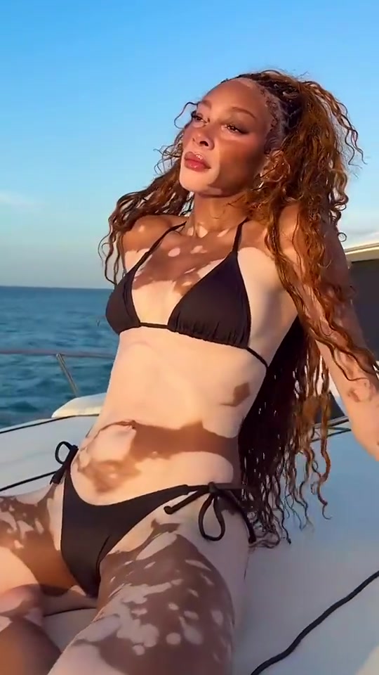 雖然庫(kù)茲馬的未婚妻是超模但我確實(shí)是欣賞不來(lái)啊