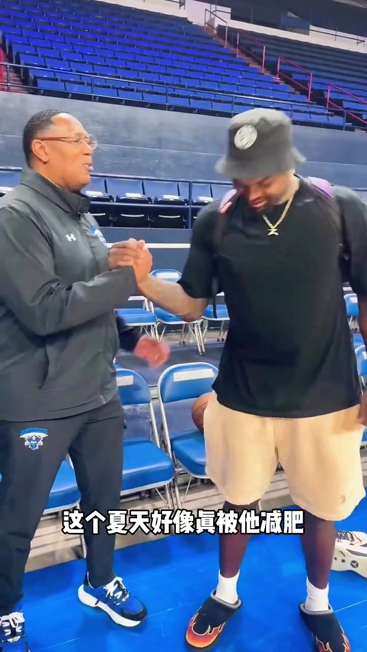 減肥成功了錫安休賽期又瘦下來了 新賽季直接起飛 減肥成功了錫安休賽期又瘦下來了 新賽季直接起飛