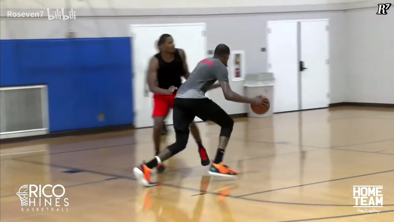 就頂著你拔已經(jīng)能預(yù)想到下賽季KD打的會(huì)有多舒服了