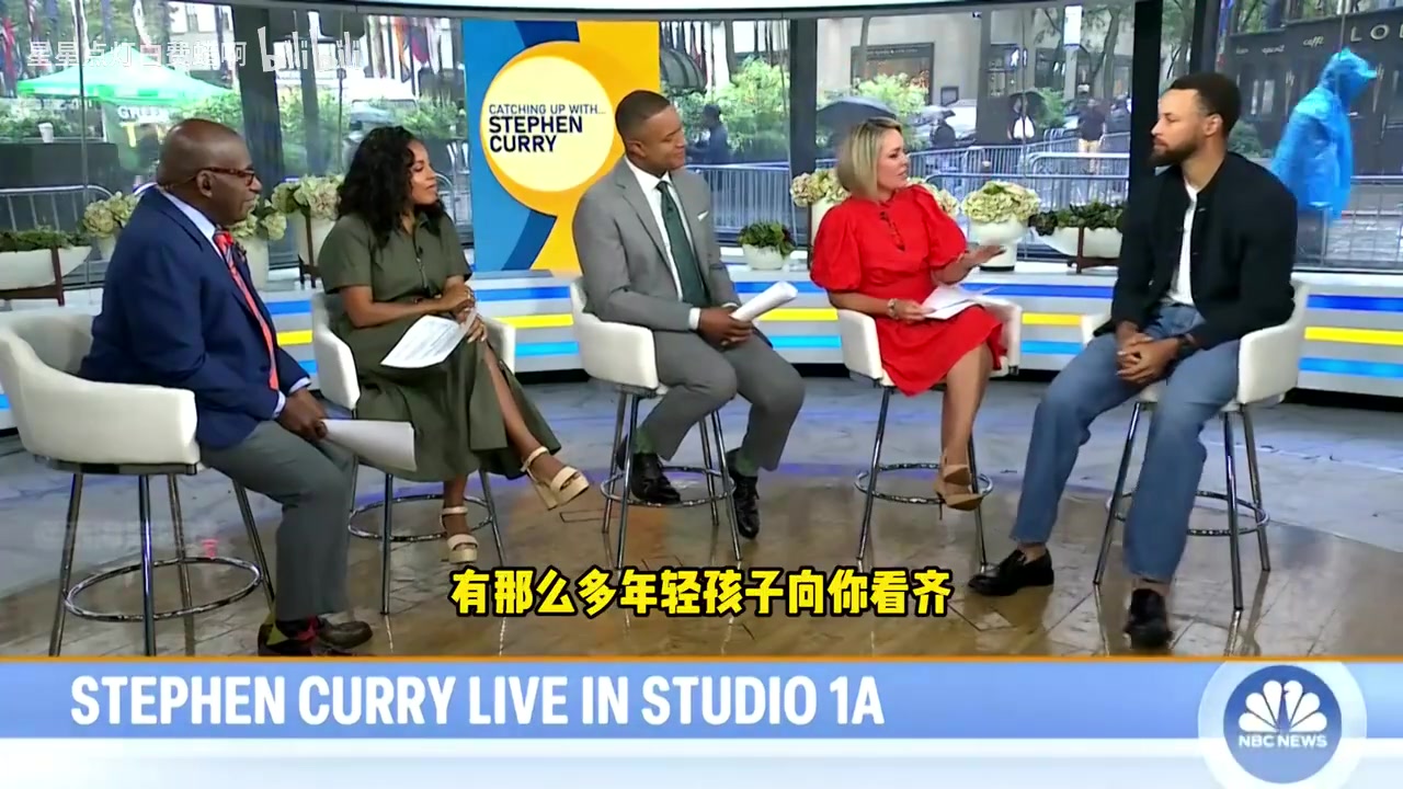 庫里此前當(dāng)今時代是NBA歷史上技術(shù)最精湛的射程占據(jù)了主導(dǎo)