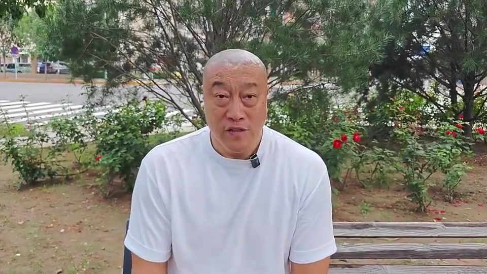 老詹當年去熱火算抱團嗎馬健當然算但抱團是一項偉大舉措