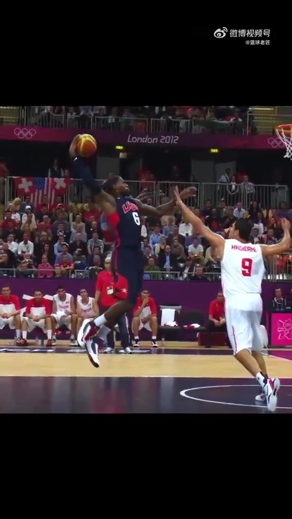 你們是不是都快忘了巔峰詹姆斯打奧運(yùn)會(huì)是什么樣子