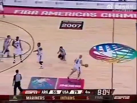 可惜沒扣進啊基德給詹姆斯傳的這記空接實在太有想象力了