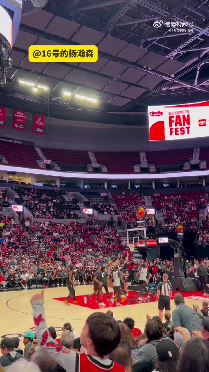 慢鏡回看昨日克林根肘倒楊瀚森感覺像是故意的