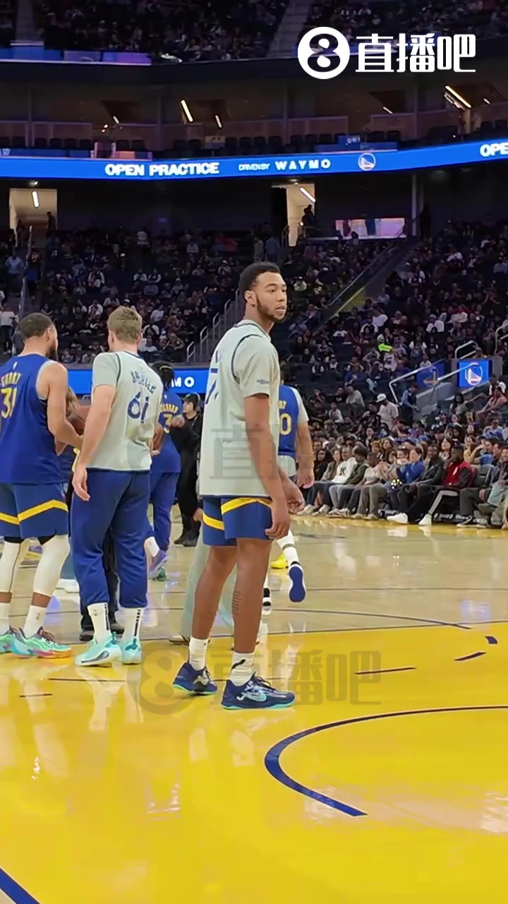 被奪權(quán)的30號訓(xùn)練課上 塞斯穿象征家族榮耀的30號 哥哥被迫穿31