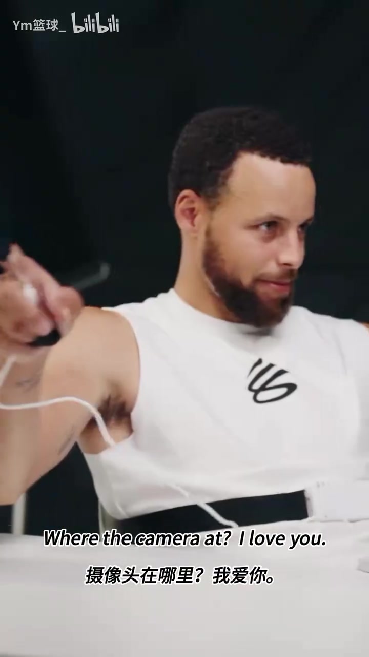 來自小迷弟的采訪庫里此前測謊儀能否守住自己的小秘密