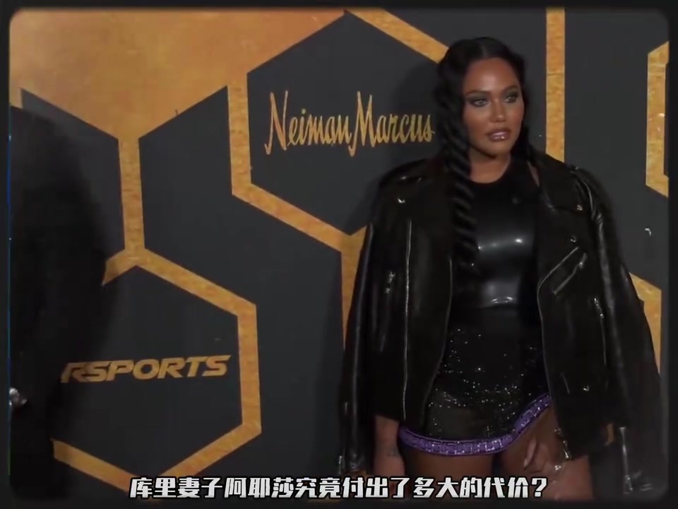 被群嘲阿耶莎去年調(diào)侃一開始不想結(jié)婚克制了想綠庫里欲望