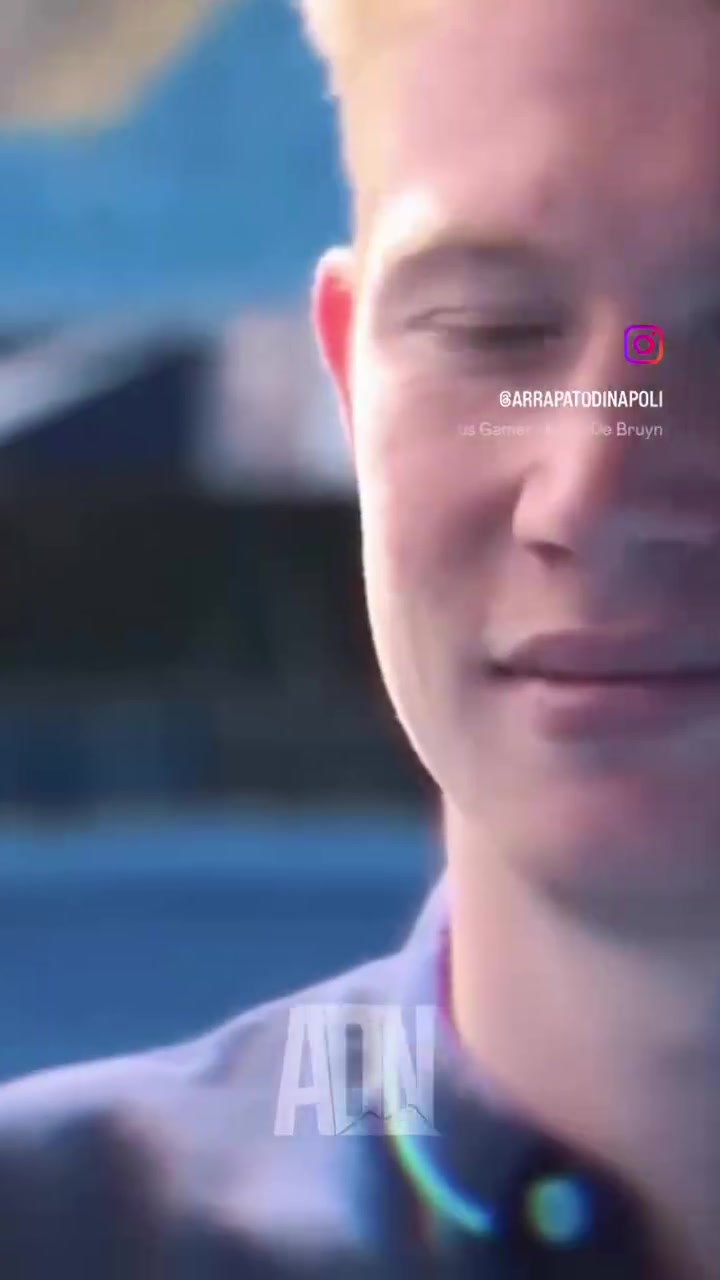 歌都寫好了那不勒斯球迷改編的德布勞內(nèi)之歌