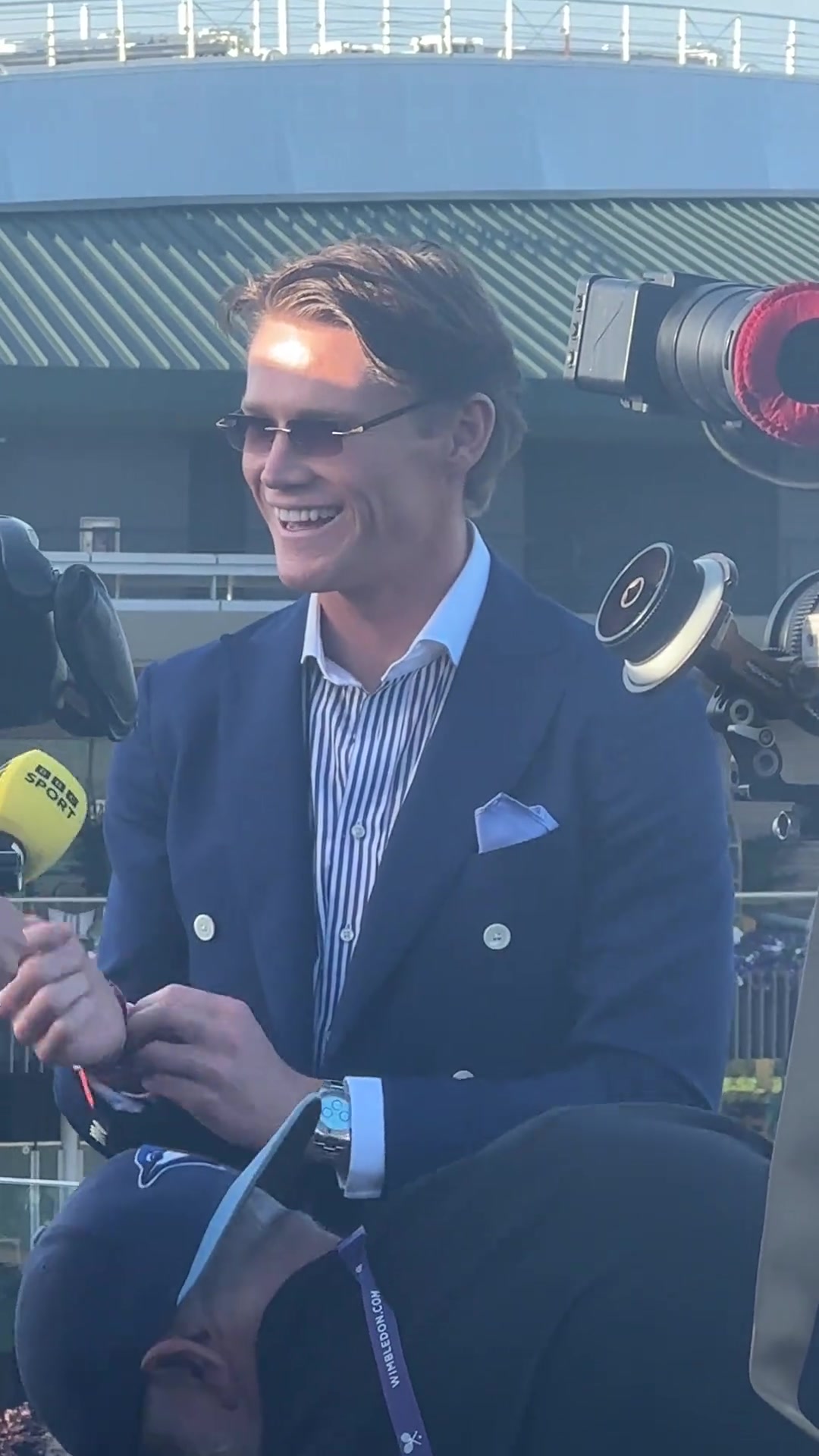 意大利還是養(yǎng)人啊球迷在溫網(wǎng)偶遇小麥整個人氣質(zhì)都不一樣了