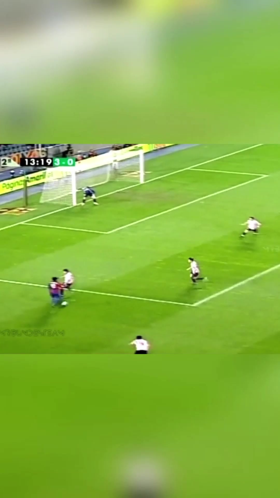 小羅這球要是進(jìn)了怎么也得拿個(gè)普斯卡什獎(jiǎng)