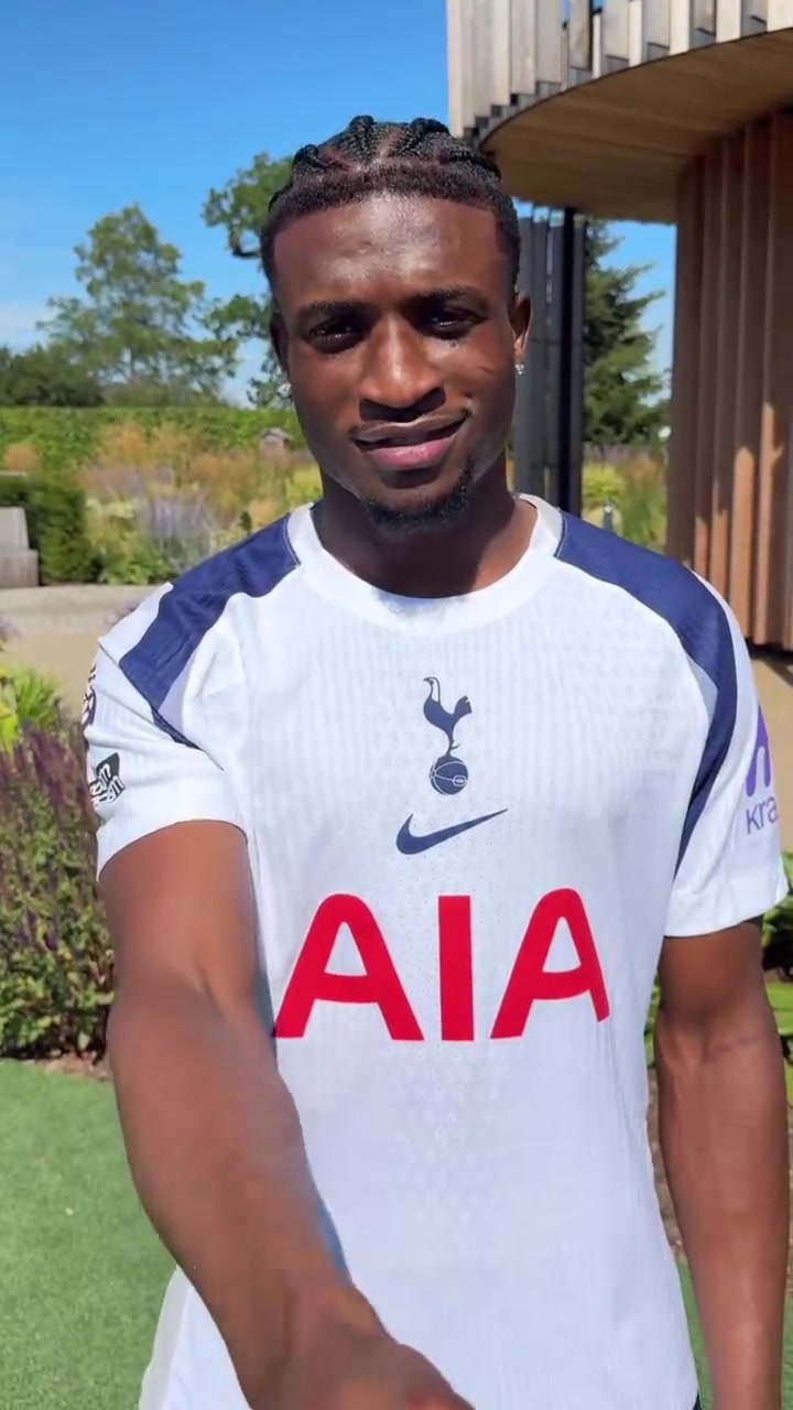 哪個(gè)天才想出這么拍視頻的范德文和庫(kù)杜斯正式握手和解