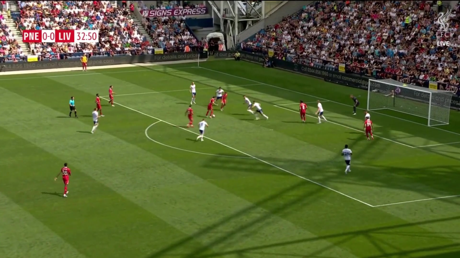 布拉德利破門后未慶祝利物浦1-0領(lǐng)先