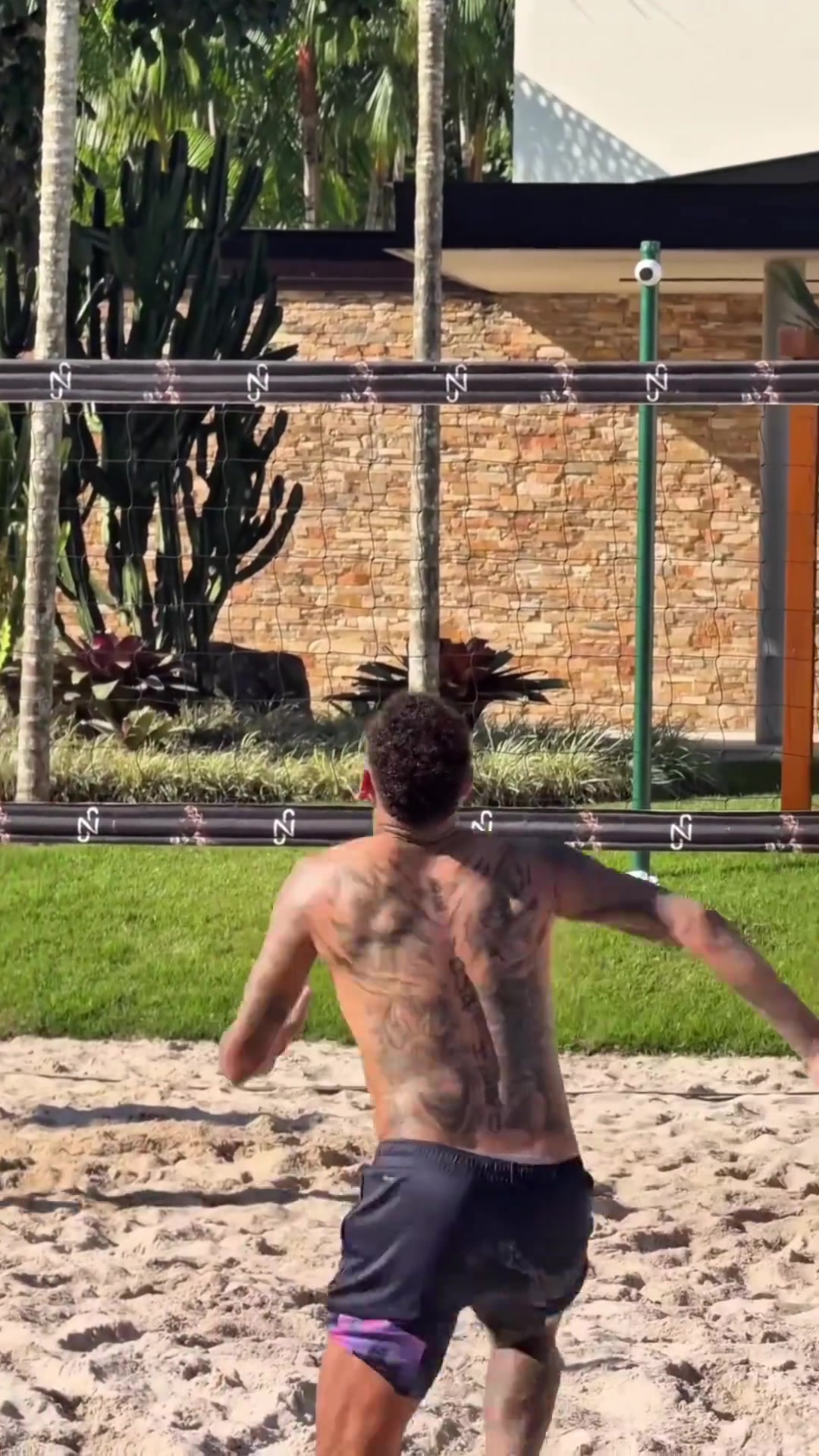 跟著馬兒哥混亞馬爾在巴西與內(nèi)馬爾度過(guò)愉快的一天