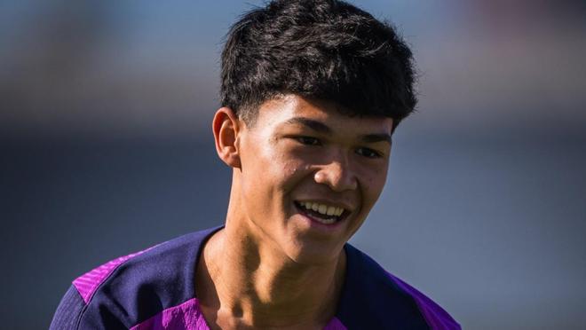 德羅：巴薩一線隊(duì)首秀是獨(dú)一無二的時(shí)刻，是我一直以來的目標(biāo)