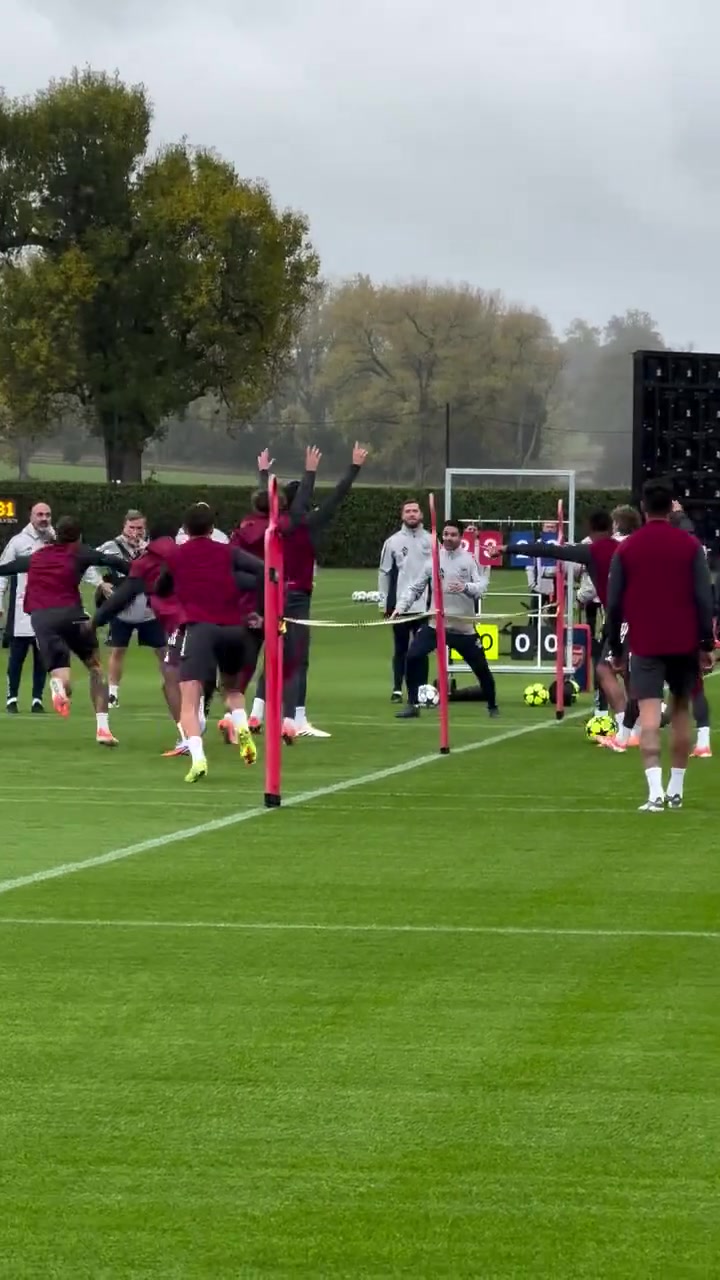 氛圍真好阿森納就像一個大家庭