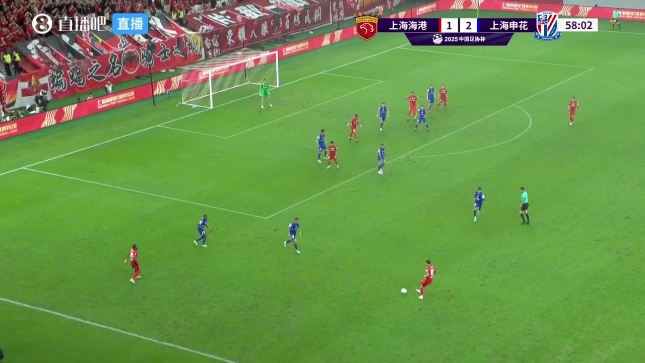 古斯塔沃替補(bǔ)登場頭球秒扳平海港2-2再扳平申花