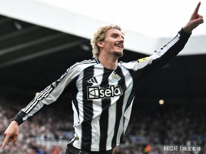 央視直播英超豪門，曼聯(lián)三年主場(chǎng)失利，利物浦迎來5輪最弱對(duì)手