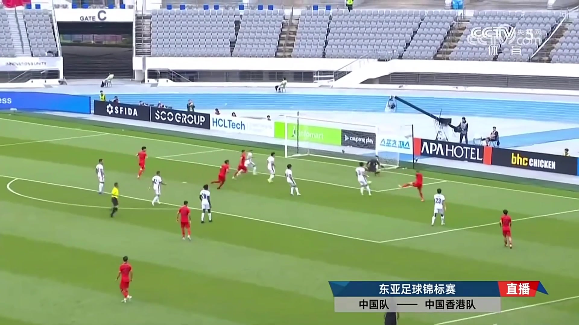 配合精彩打得巧央視解說盛贊黃政宇武僧收起兵器賦詩一首