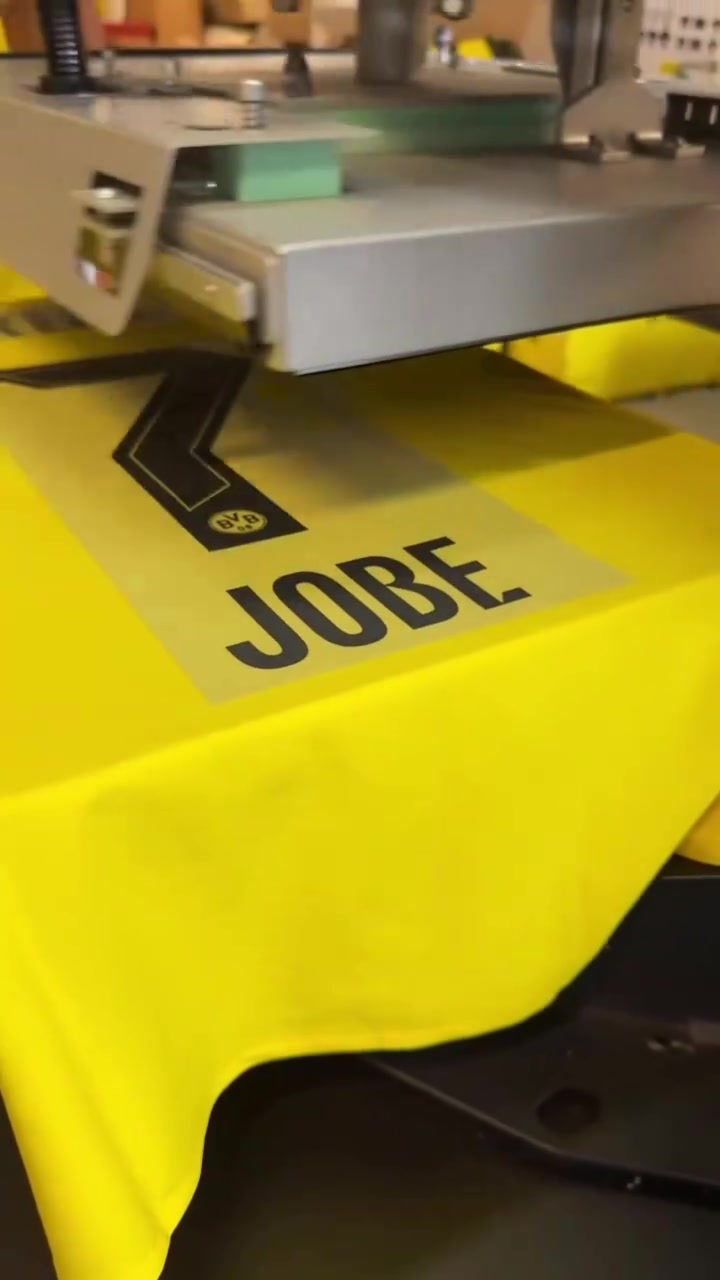 能達(dá)到哥哥的高度嗎喬布貝林厄姆新賽季將身披黃黑七號