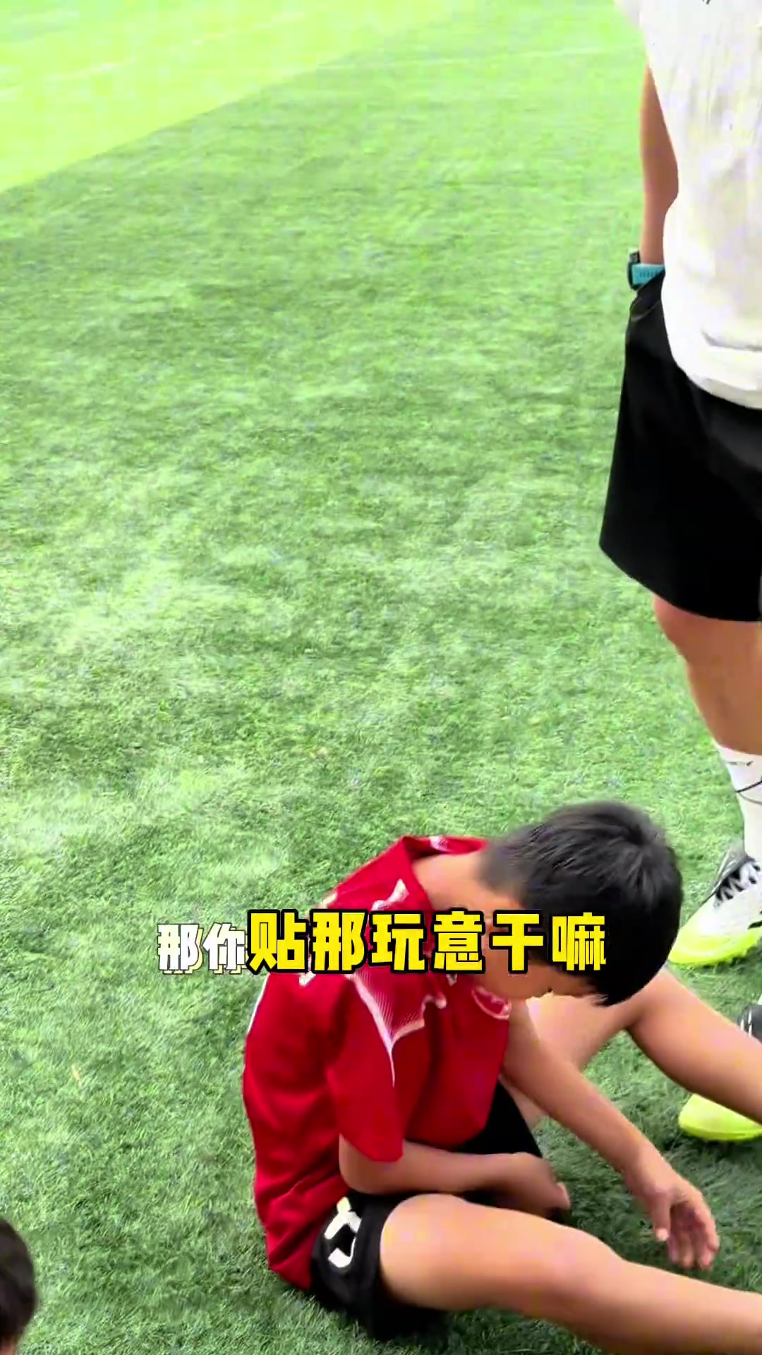 你認(rèn)同嗎?杜震宇告誡小朋友永遠(yuǎn)不要讓我看見你們紋身